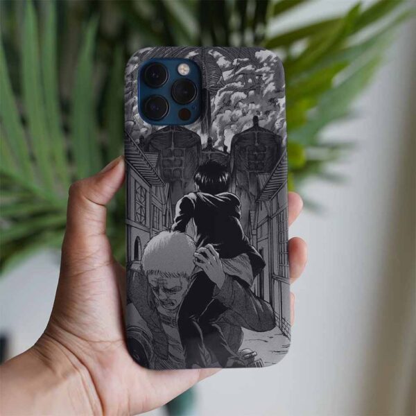 Attack On Titan Katliamı Kaçış  Baskılı Tasarımlı Silikon Telefon Kılıfı