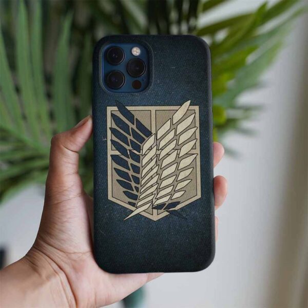 Attack On Titan Kadife Temalı Logo Baskılı Tasarımlı Silikon Telefon Kılıfı
