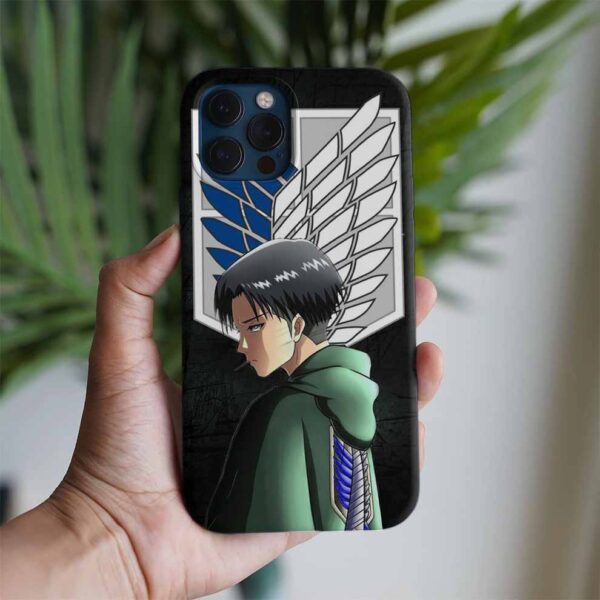 Attack On Titan Arma Üzerine Levi Ackerman Baskılı Tasarımlı Silikon Telefon Kılıfı