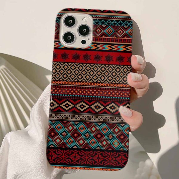 Renkli İşleme Motif Tasarımlı Silikon Telefon Kılıfı
