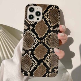 Kahve Rengi Yılan Desenli Tasarımlı Silikon Telefon Kılıfı