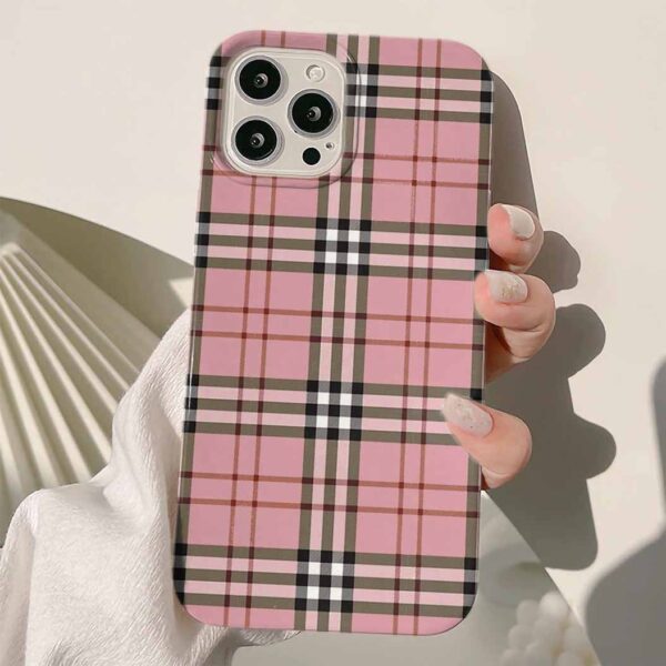 Pembe Kumaş Deseni Tasarımlı Silikon Telefon Kılıfı