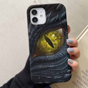 Siyah Ejderha Gözü Tasarımlı Silikon Telefon Kılıfı