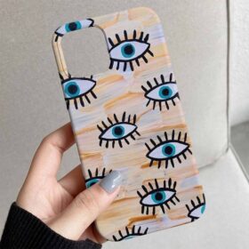 Fırça Darbeleri Ve Nazar Tasarımlı Silikon Telefon Kılıfı