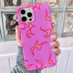 Pembe Arka Planlı Turuncu Alevler Tasarımlı Silikon Telefon Kılıfı