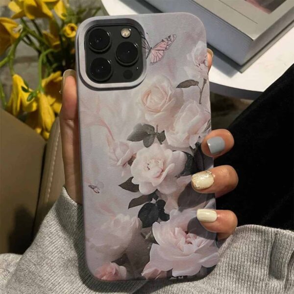 Beyaz Güller Tasarımlı Silikon Telefon Kılıfı