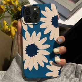 Beyaz Çiçek Çizimleri Tasarımlı Silikon Telefon Kılıfı