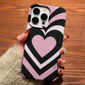Siyah Beyaz Ve Pembe Retro Kalpler Tasarımlı Silikon Telefon Kılıfı