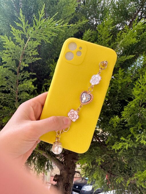 Sarı Renkli Bilek Geçmeli Zincirli Silikon Telefon Kılıfı