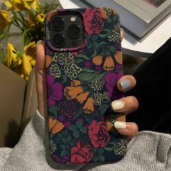 Yabani Çiçekler Tasarımlı Silikon Telefon Kılıfı