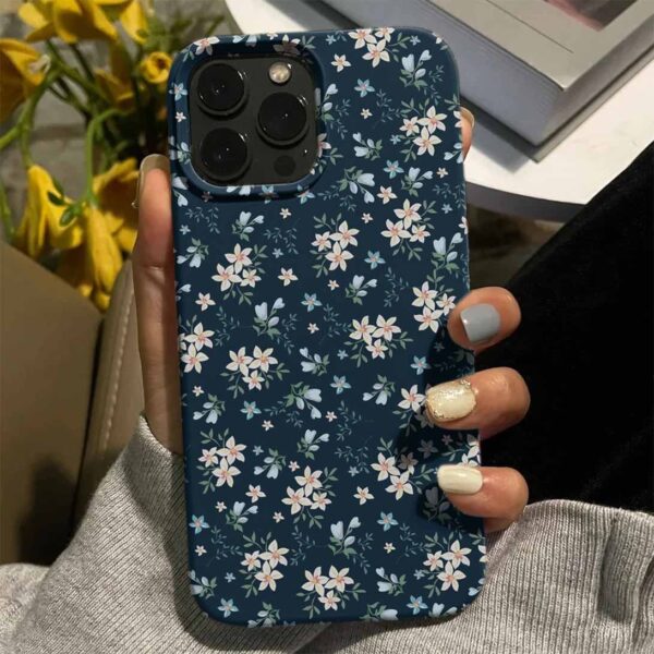 İnci Çiçeği Çizimi Tasarımlı Silikon Telefon Kılıfı
