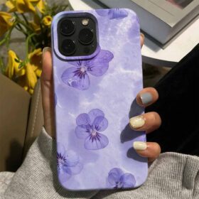 Mor Menekşeler Tasarımlı Silikon Telefon Kılıfı