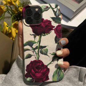 Kırmızı Güller Tasarımlı Silikon Telefon Kılıfı