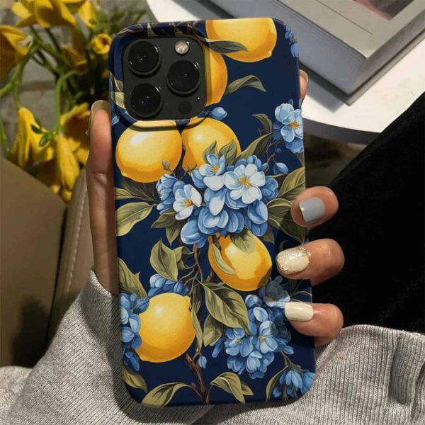 Limon Ağacı Çiçekleri Tasarımlı Silikon Telefon Kılıfı