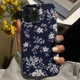 Beyaz Çiçek Motifi Tasarımlı Silikon Telefon Kılıfı