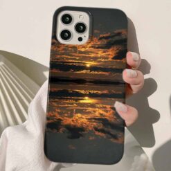 Bulutlar Ve Gün Batımı Tasarımlı Silikon Telefon Kılıfı