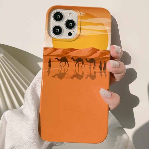 Çöldeki Bedeviler Tasarımlı Silikon Telefon Kılıfı