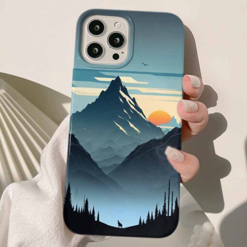 Dağların Ardında Gün Batımı Tasarımlı Silikon Telefon Kılıfı