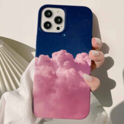 Pembe Bulutlar Tasarımlı Silikon Telefon Kılıfı
