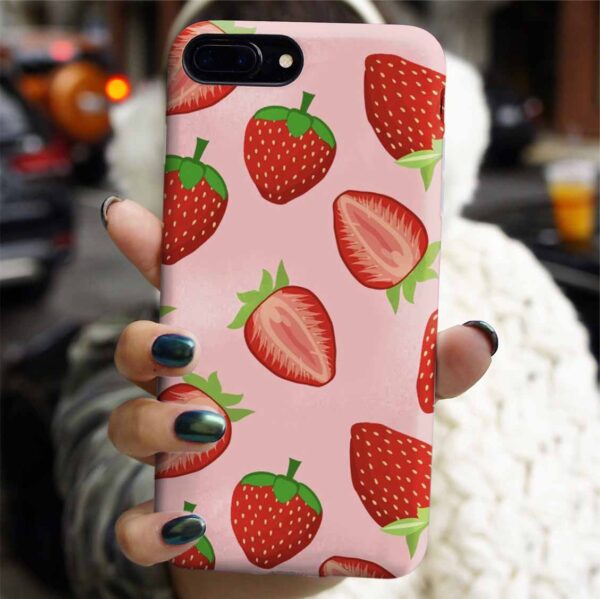 Strawberry Tasarımlı Silikon Telefon Kılıfı