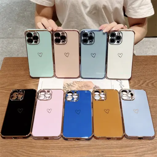 Volet Kalp Desenli Parlak Gold Kenarlıklı Telefon Kılıfı