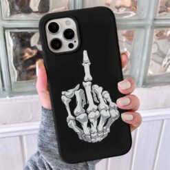 İskeletin Orta Parmağı Tasarımlı Silikon Telefon Kılıfı