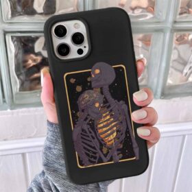 İskeleton Lover Tasarimli Silikon Telefon Kılıfı