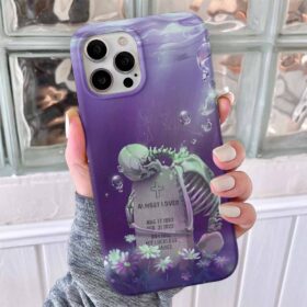 Mezardaki İskelet Tasarımlı Silikon Telefon Kılıfı
