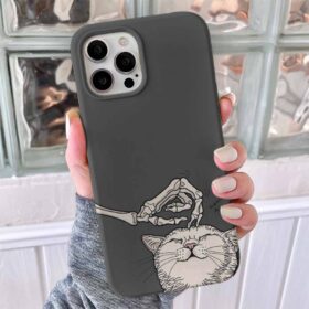 Kedi Seven İskelet Tasarımlı Silikon Telefon Kılıfı