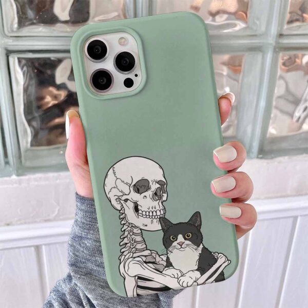 Kedi Ve İskelet Tasarımlı Silikon Telefon Kılıfı