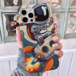 Roket Üstü Yolculuk Tasarımlı Silikon Telefon Kılıfı