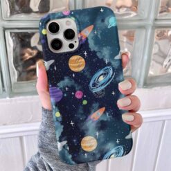 Renkli Uzay Tasarımlı Silikon Telefon Kılıfı