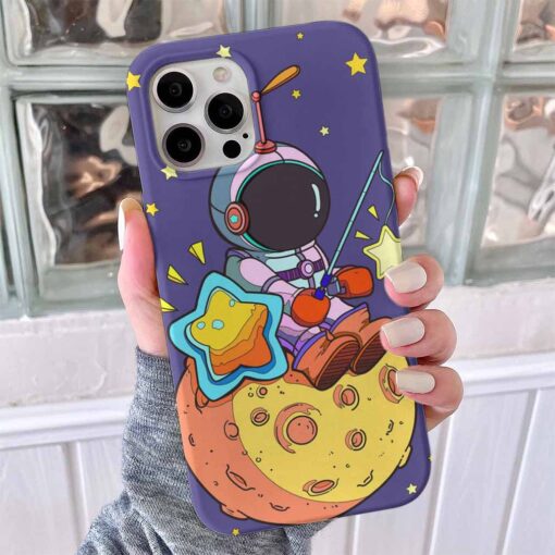 Astranotun Yıldız Avı Tasarımlı Silikon Telefon Kılıfı