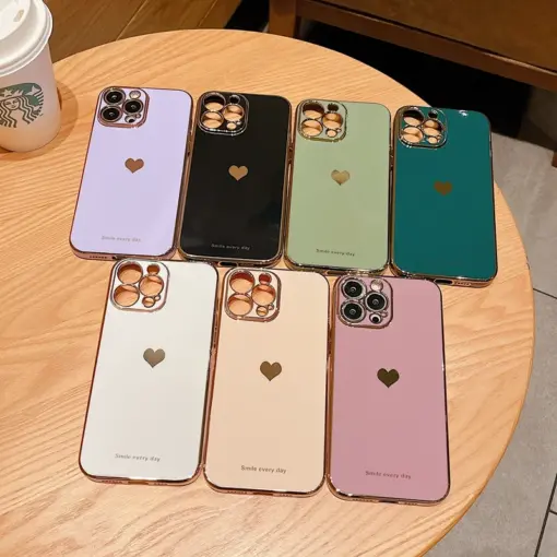 Volet Silikon Kalp Desenli Parlak Gold Kenarlıklı Telefon Kılıfı