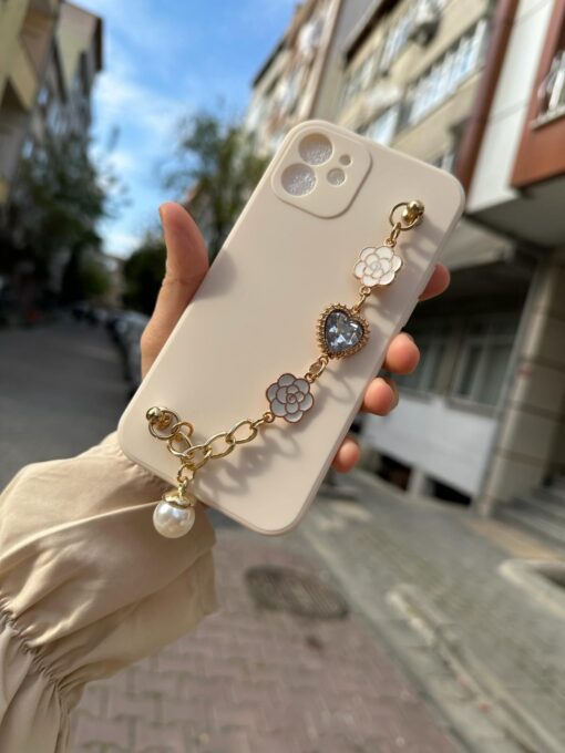 Krem Renkli Bilek Geçmeli Zincirli Silikon Telefon Kılıfı - Görsel 3
