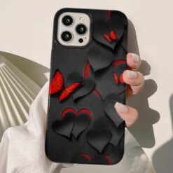 Kalplerin Üzerindeki Kelebekler Baskılı Silikon Telefon Kılıfı