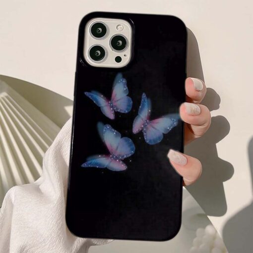 Mavi&Pembe Uçuşan Kelebekler Baskılı Silikon Telefon Kılıfı