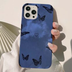 Gökyüzünde Mavi Kelebekler Baskılı Silikon Telefon Kılıfı