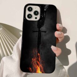 Alevler İçindeki Kılıç Tasarımlı Silikon Telefon Kılıfı