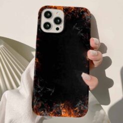 Alevlerle Kaplanmış Tasarımlı Silikon Telefon Kılıfı