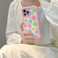 Renkli Kabartmalı Çiçekler Marshmallow Telefon Kılıfı